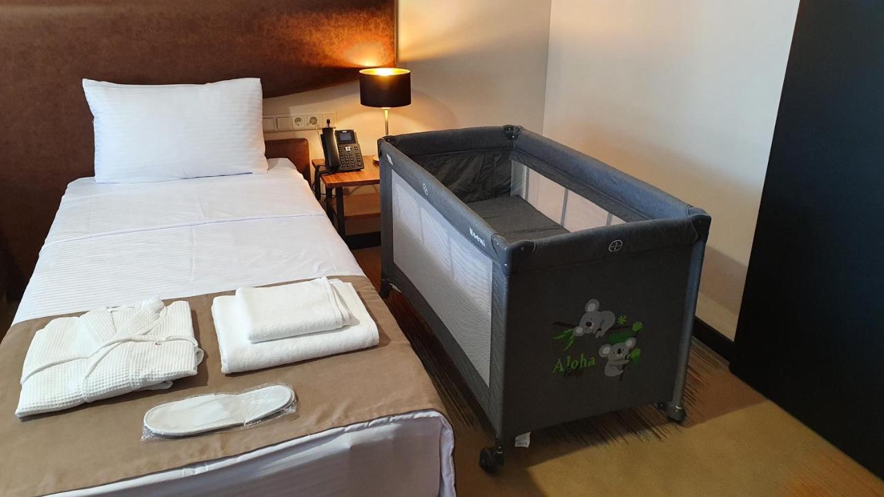 Carousel Hotel Tbilisi Bagian luar foto